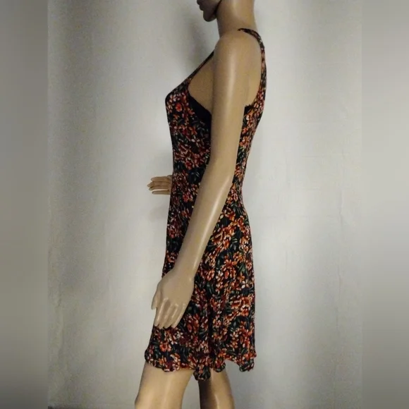 Hollister Dress - Picture 5 of 9